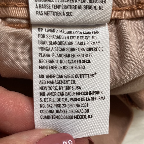 American Eagle Midi Low Rise Short, AEO Twill Super Stretch, Size 00, NWT - Picture 13 of 13